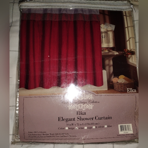 Ella Shower Curtain Fabric Red - Picture 2 of 2